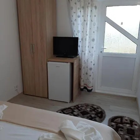 Gabi Костинешти